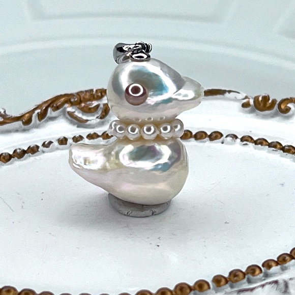 Jewelry - 🪿🦆 Handmade Freshwater Edison Pearl 🦆 Duckies Character Detachable Pendant